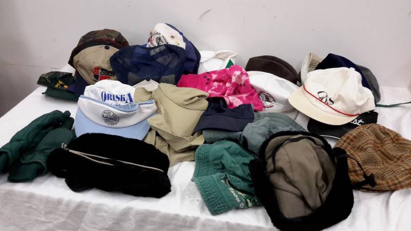 lot 63 image: Huge hat collection