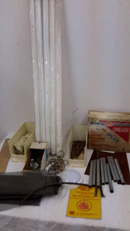 lot 85 image: Shop supplies