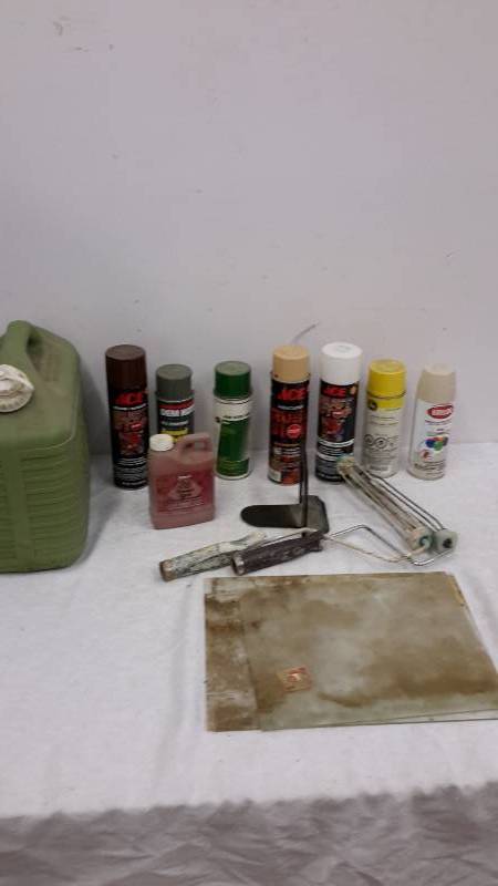 lot 88 image: 3 gallon can, spray paints, paint rollers