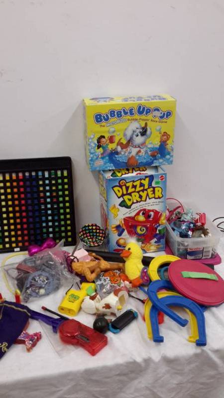 lot 116 image: Games and toys