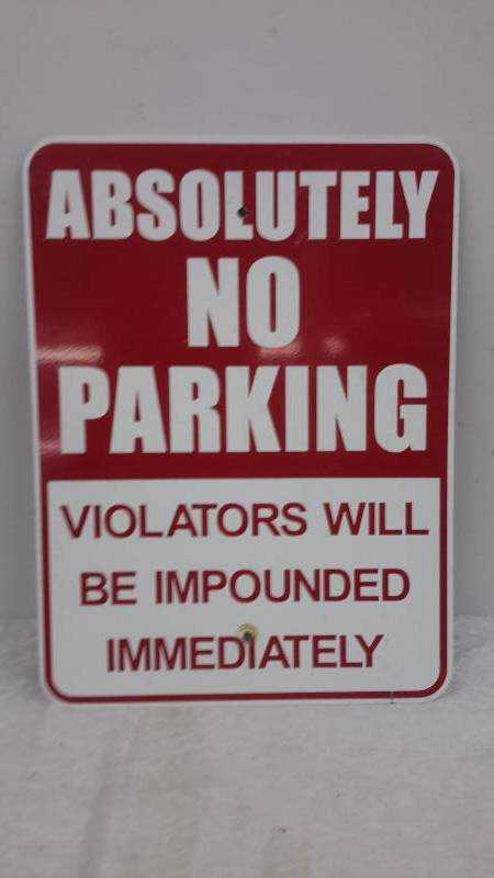 lot 160 image: No parking sign
