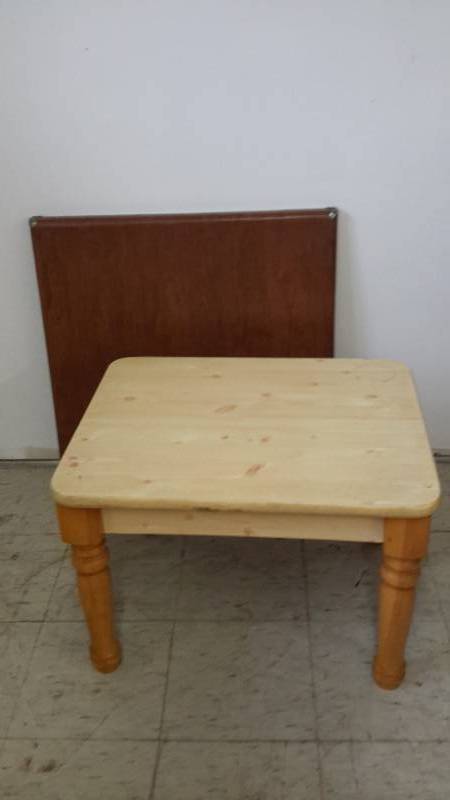 lot 179 image: Card table, wooden table