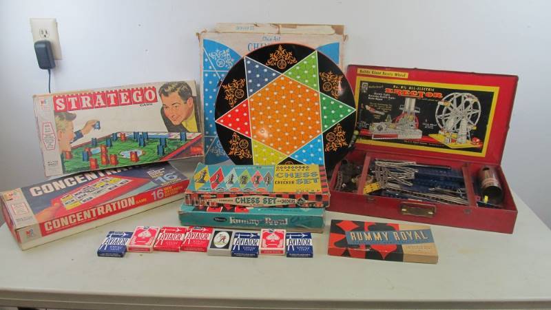 Gilbert Erector Set Vintage Playing Cards Chinese Checkers & Games