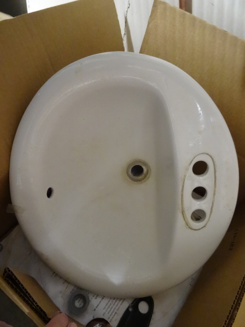 Vanity sink