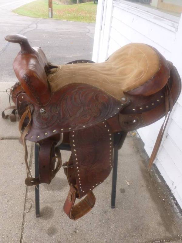 lot 3 image: Horse Saddle