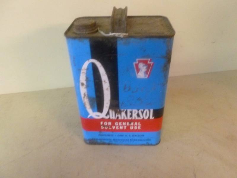 lot 11 image: Vintage Metal Container