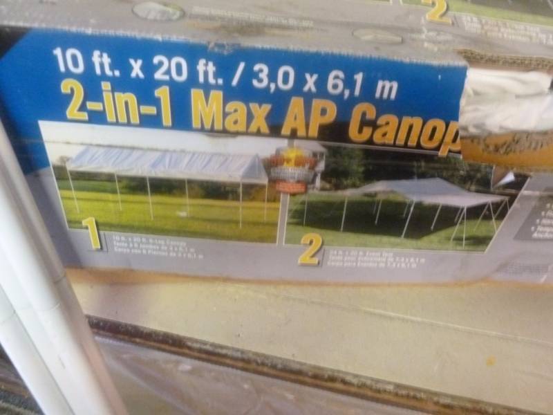 lot 26 image: Large Canopy Shelter