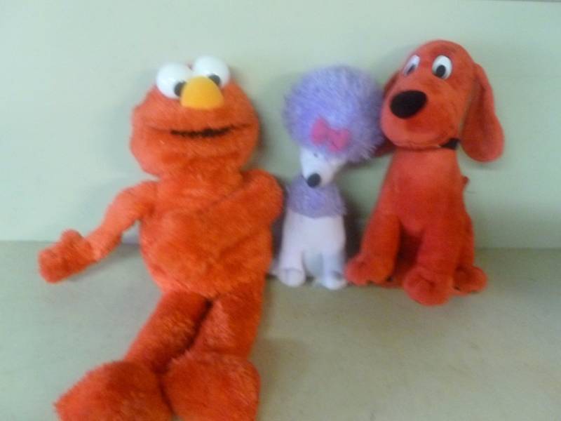 lot 36 image: Toys