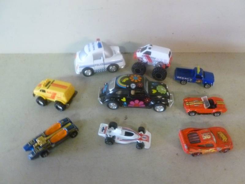 lot 63 image: Hot Wheels