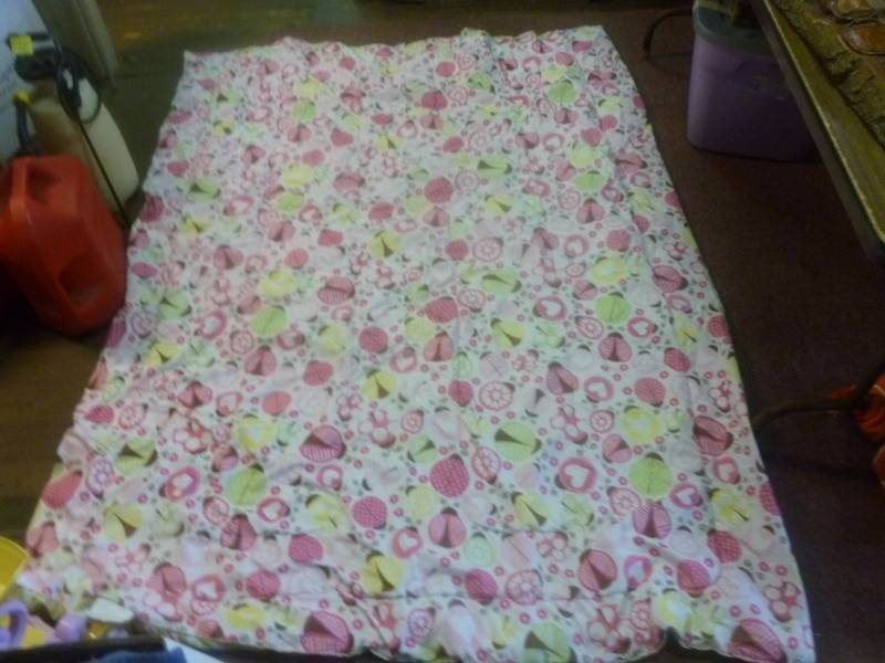 lot 76 image: Blanket