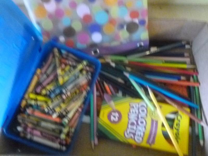 lot 89 image: Colored Pencils