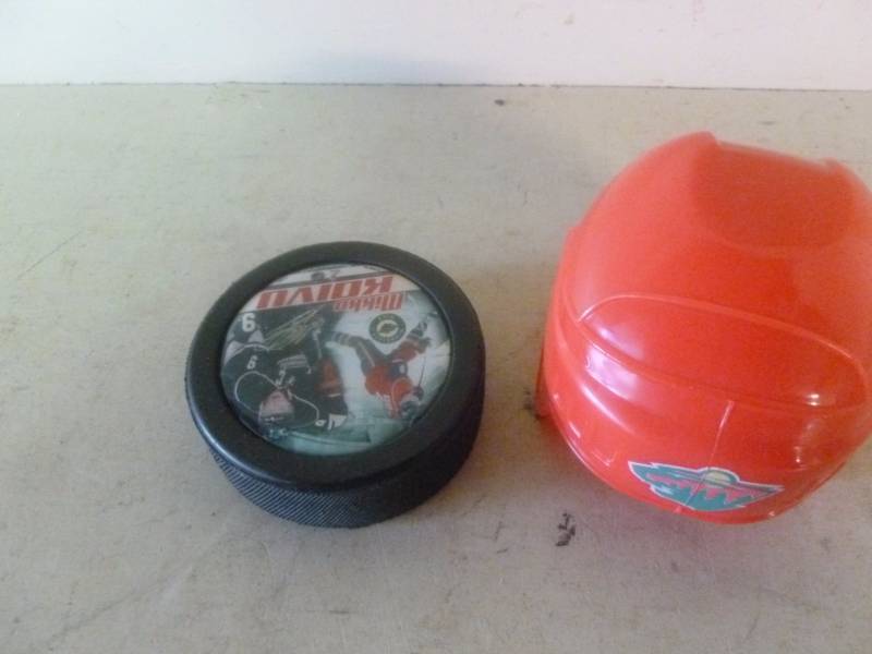 lot 97 image: Sports Collectible