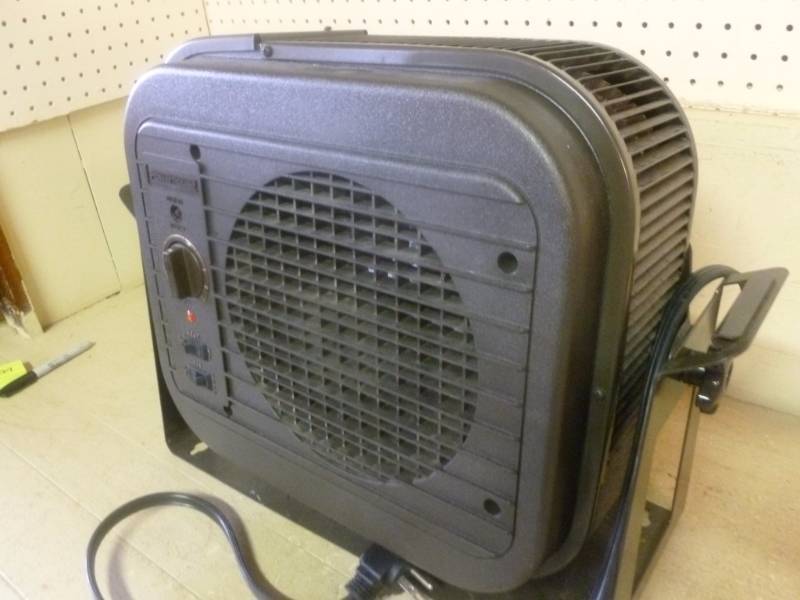 lot 129 image: Heater