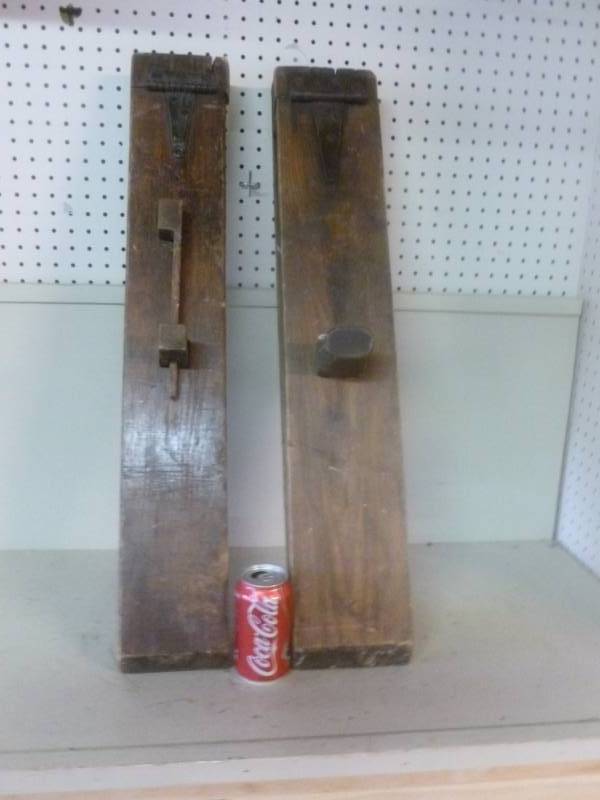 lot 143 image: Vintage Horse Equipment