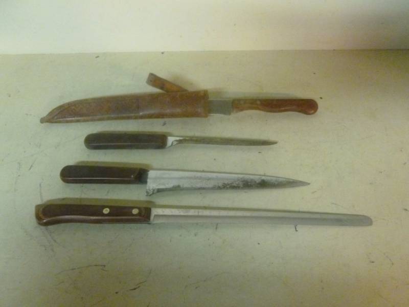 lot 156 image: Knives