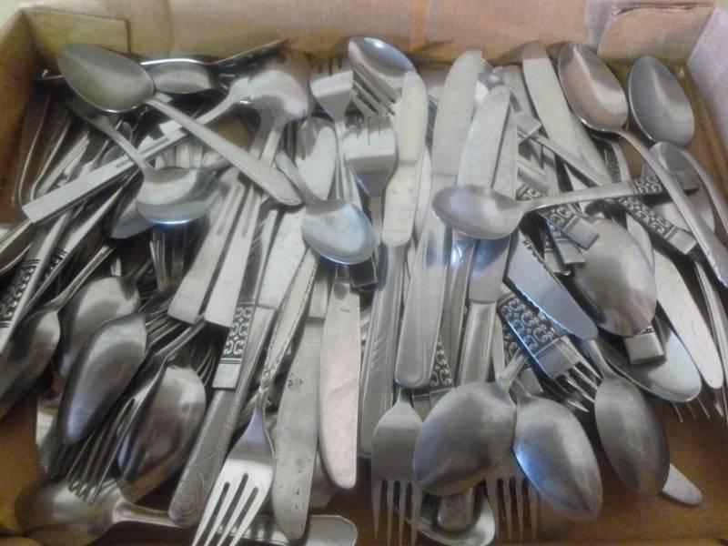 lot 183 image: Flatware