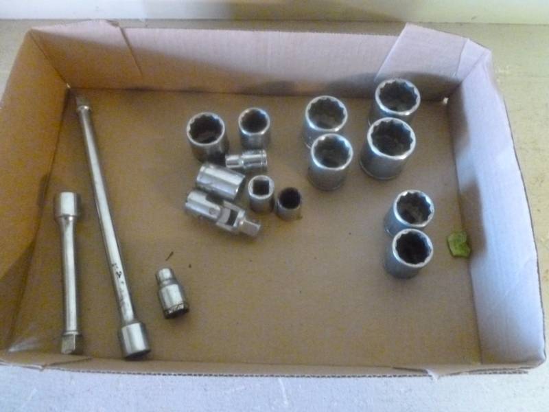lot 205 image: Tools