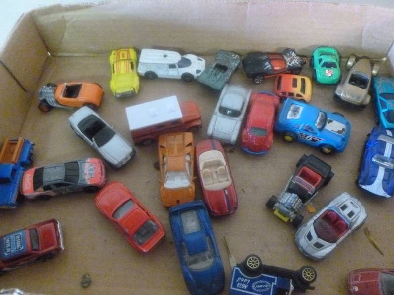 lot 211 image: Hot Wheels