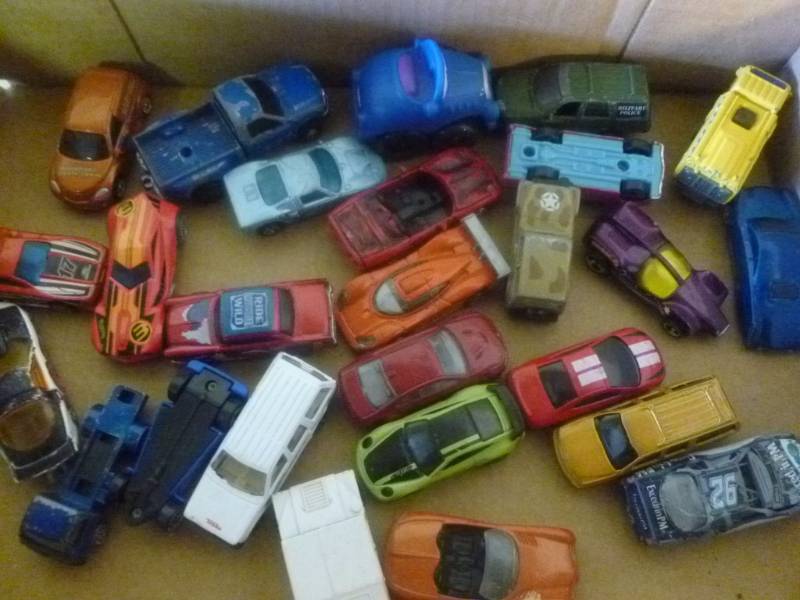 lot 213 image: Hot Wheels