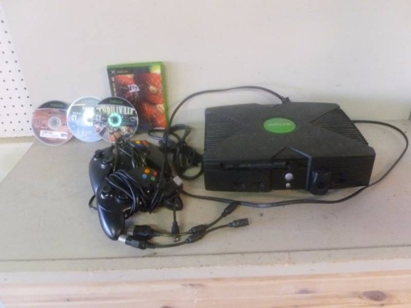 lot 245 image: XBOX Game Console