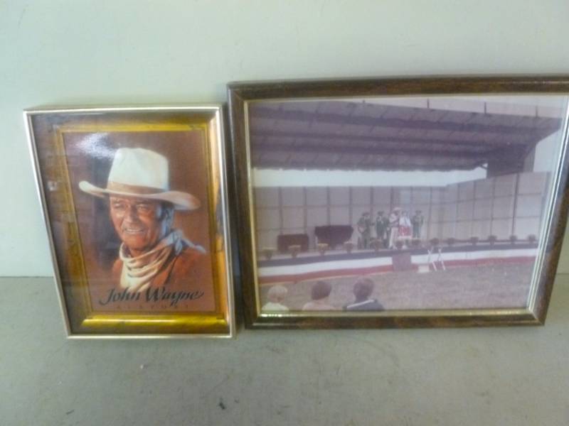 lot 255 image: Pictures