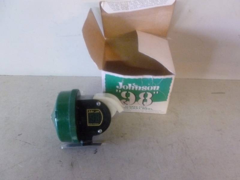 lot 265 image: Vintage Fishing Reel