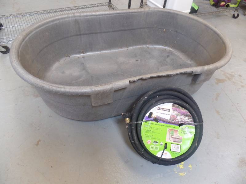 Tub and Hose