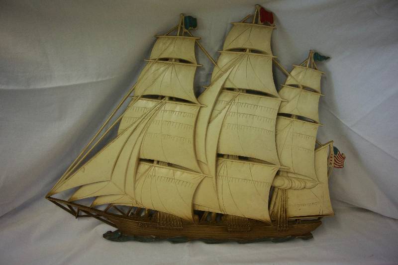 lot 15 image: Vintage Merchant Sailing Ship Wall Decor (Syroco)