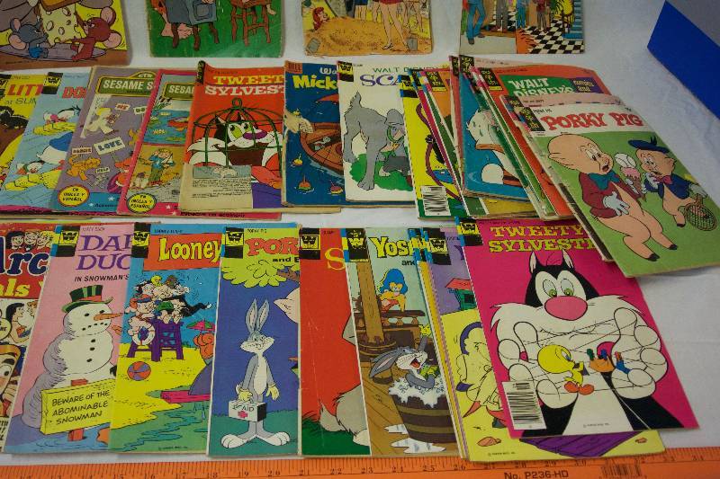 lot 89 image: Vintage Collectible Cartoon Comic Books