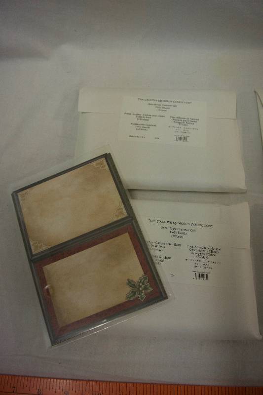 lot 118 image: Scrapbook Supplies (Fall & Christmas)
