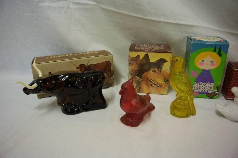 lot 137 image: Collectible Avon Decanters