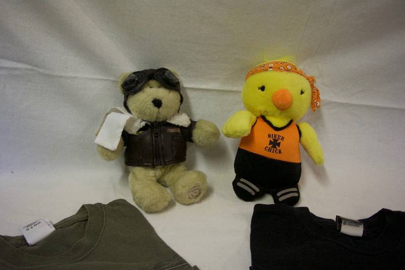lot 157 image: Harley Davidson Memorabilia