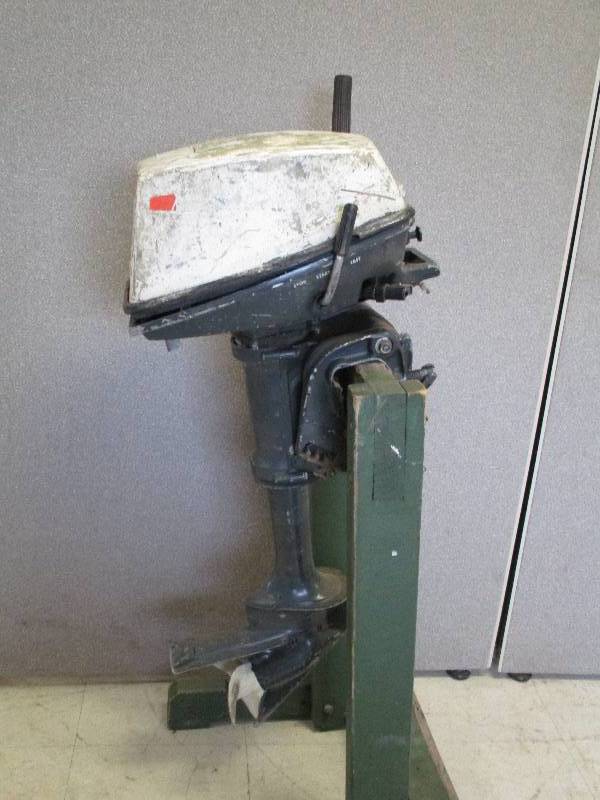 lot 47 image: Boat Motor