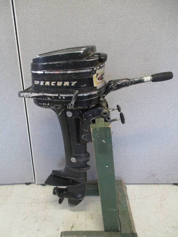 lot 52 image: Boat Motor