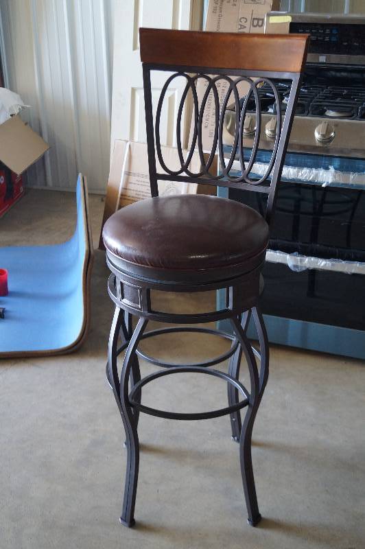 Metal Bar Stool