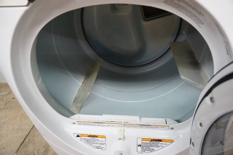 Kenmore Elite HE3 Model 11082822101 Electric Cloths Dryer Lakes Area