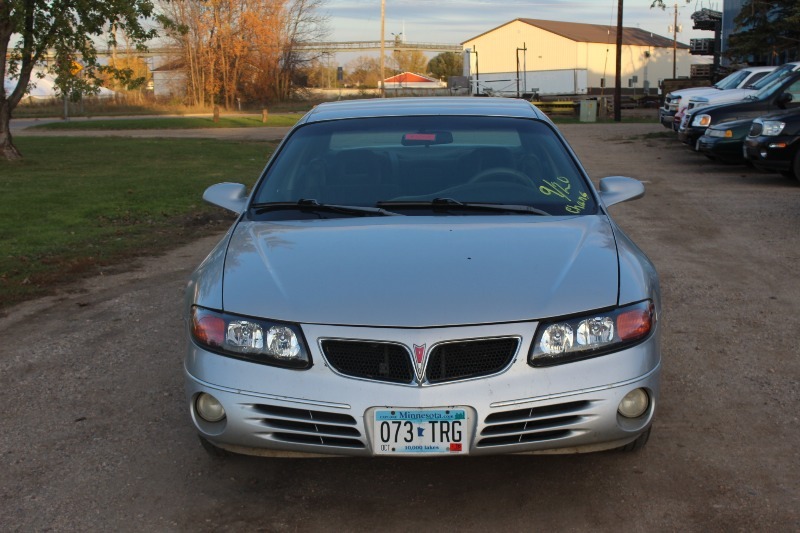 2001 Pontiac Bonneville SE