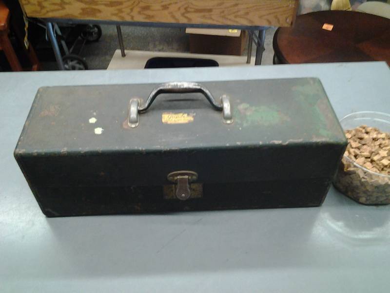 Vintage Grip-Lock Tackle Box-Cork Lined & Cork Hook Covers