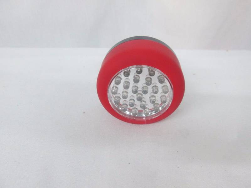 lot 71 image: 24 LED Worklight