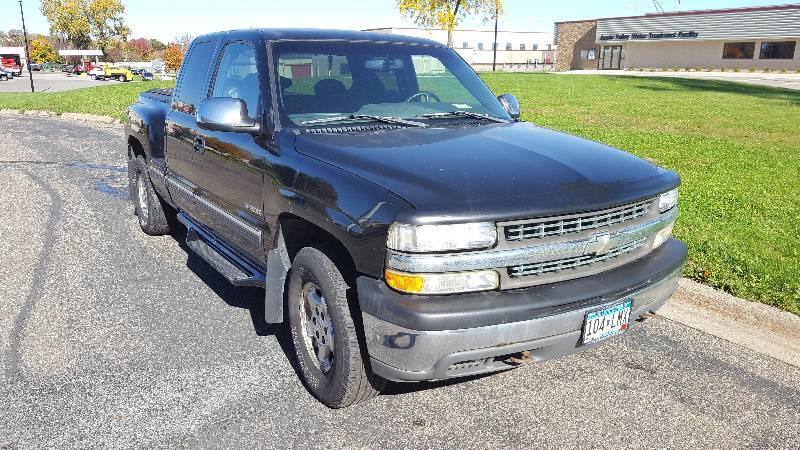 lot 14 image: 1999 Chevrolet Silverado K1500 Step Side, Z71
