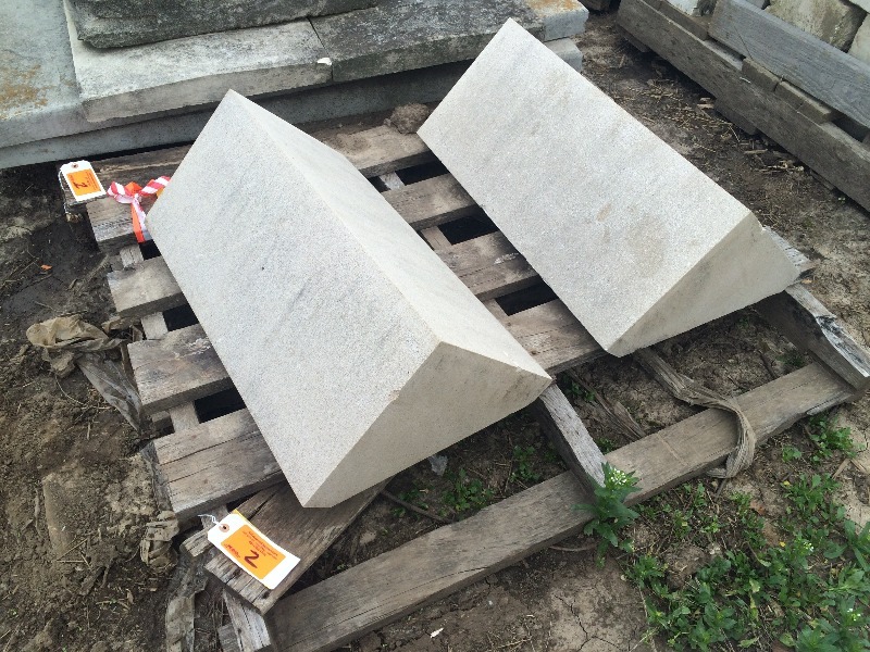 lot 2 image: Pavers, Decretive Stone, Block 12x 28