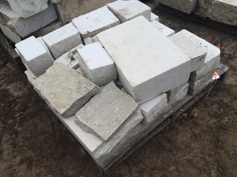 lot 9 image: Pavers, Decretive Stone, Block   12 x 8 x 5  some random sizes