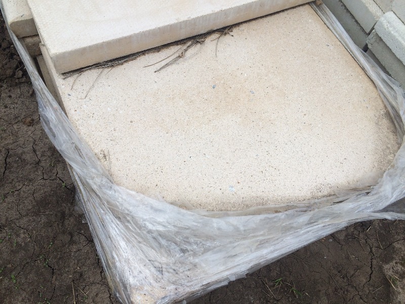 lot 26 image: Pavers, Decretive Stone, Block   24 x 24 x 2  half pallet