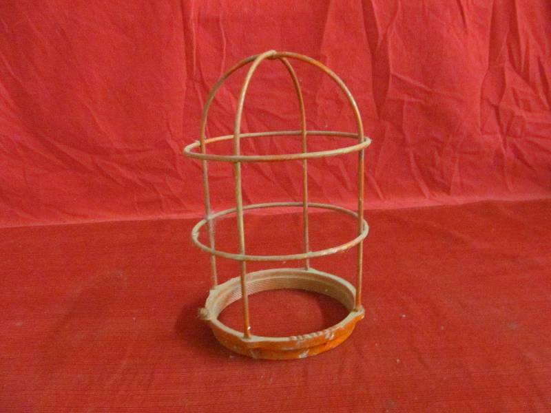 lot 51 image: Vintage Light Guard