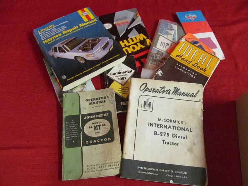 lot 61 image: Manuals