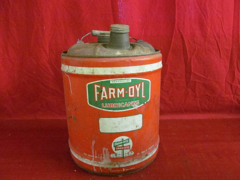 lot 145 image: Vintage Can