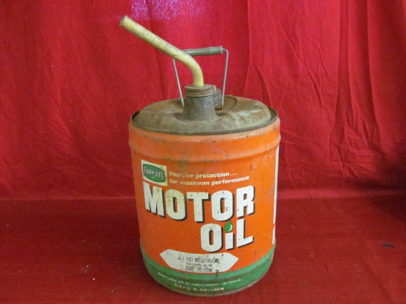 lot 150 image: Vintage Oil Can
