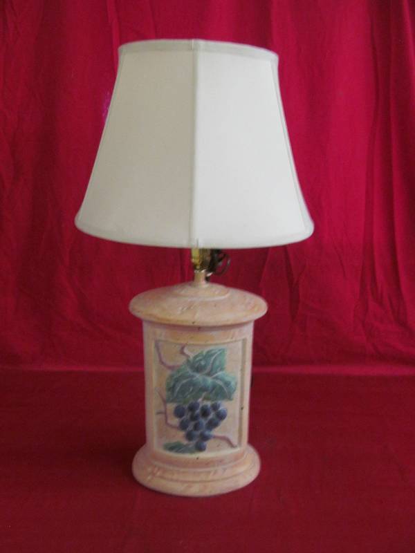 lot 179 image: Table Lamp
