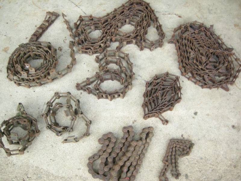 lot 40 image: Antique Implement Conveyor Chains