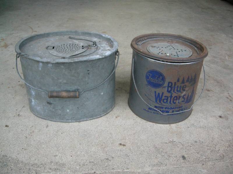 lot 48 image: 2 Vintage Minnow Buckets
